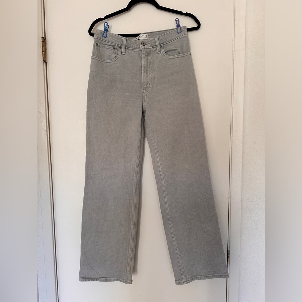 Abercrombie & Fitch Gray Straight Leg Jeans